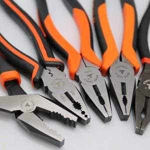 Pliers